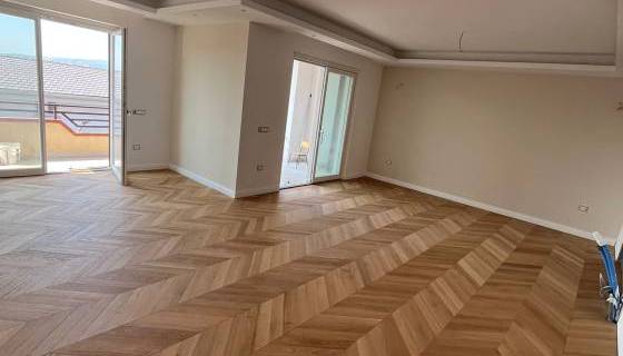 Posa parquet a spina a Crotone